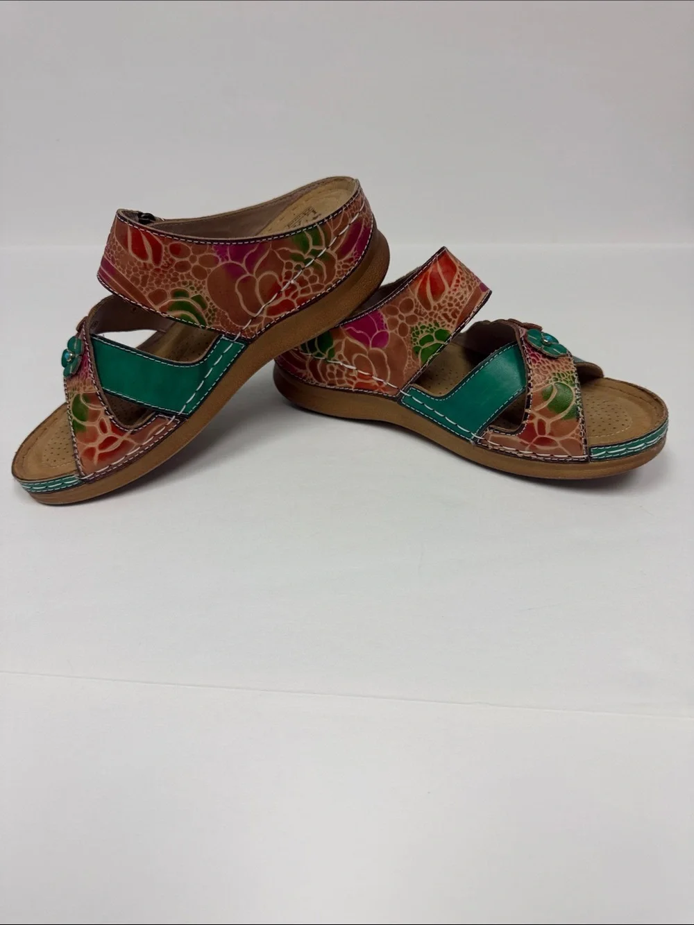 L'ARTISTE Multicolor Floral Leather Slide Sandals - Green/Orange